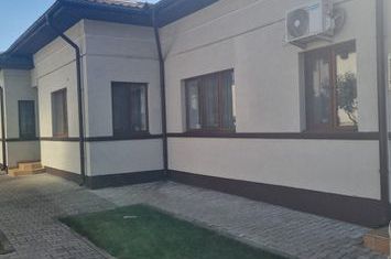 Casă - 5 camere de vanzare CENTRU - Calarasi anunturi imobiliare Calarasi