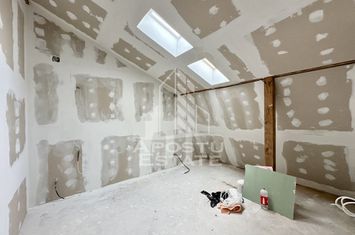 Apartament cu 2 camere,  dispune de lift, Girocului anunturi imobiliare Timis