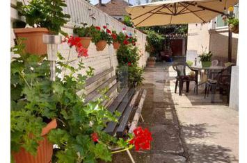 Vilă - 7 camere de vanzare SATU MARE - Satu Mare anunturi imobiliare Satu Mare