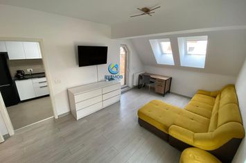 Garsonieră de inchiriat TRACTORUL - Brasov anunturi imobiliare Brasov