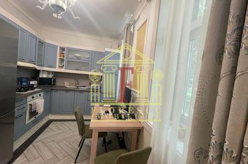 Proprietate suberba!  Parc Copou! anunturi imobiliare Iasi