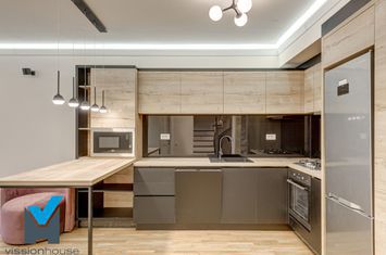Triplex spectaculos de închiriat – 5 camere, vedere panoramică – InCity Residence anunturi imobiliare Bucuresti