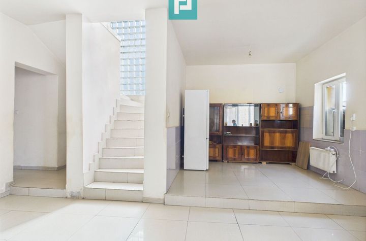 Casă P+E+M în zona Mehala pe arteră principală anunturi imobiliare Timis