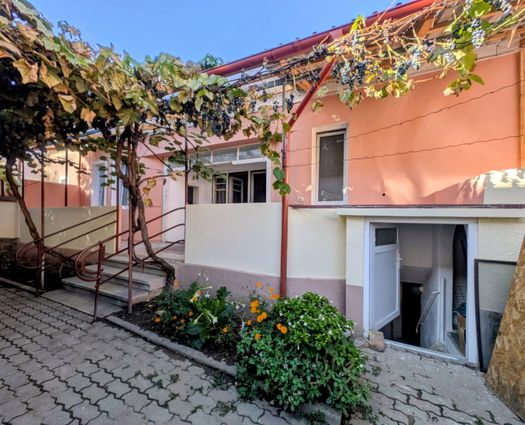 Casă 4 cam Oradea, 130 mp