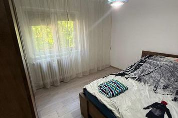 Apartament 2 camere de vanzare SARARI - Dolj anunturi imobiliare Dolj