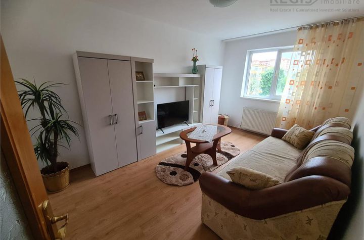 Apartament 3 camere de inchiriat ASTRA - Brasov anunturi imobiliare Brasov