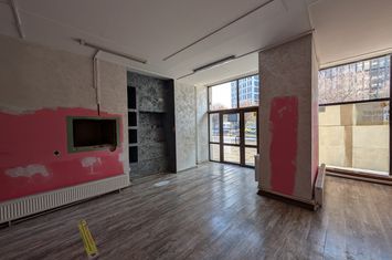 Spațiu comercial de inchiriat ULTRACENTRAL - Bacau anunturi imobiliare Bacau
