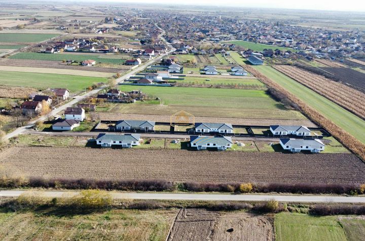 Casă - 4 camere de vanzare ODOREU - Satu Mare anunturi imobiliare Satu Mare