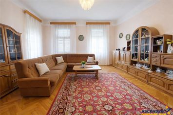 Casă - 3 camere de vanzare EXTERIOR EST - Brasov anunturi imobiliare Brasov