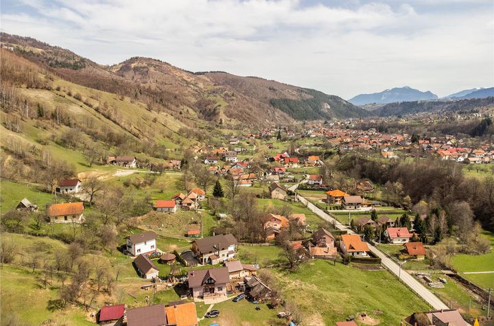 Teren Intravilan de vanzare MOIECIU - Brasov anunturi imobiliare Brasov