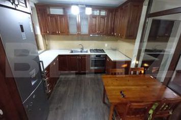 Apartament 3 camere de vanzare CLUJ-NAPOCA - Cluj anunturi imobiliare Cluj