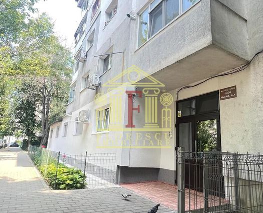 Apartament 3 camere Nicolina, 74 mp