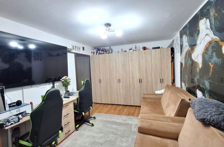 DE VANZARE Apartament 2 Camere zona Teiul Doamnei anunturi imobiliare Bucuresti