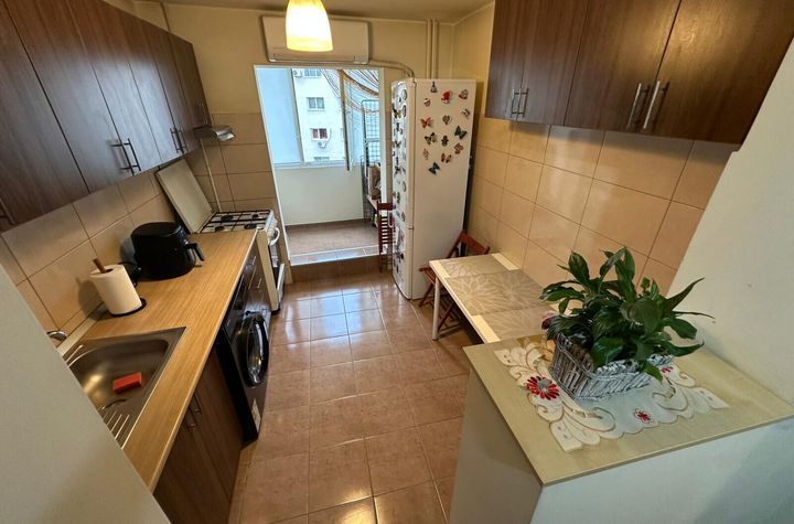 Dristor 3 Camere Decomandat anunturi imobiliare Bucuresti