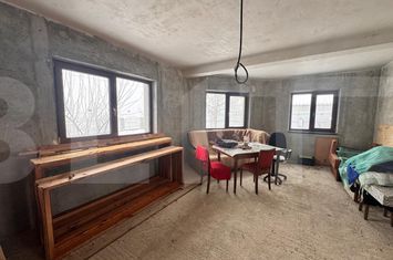 Casă - 4 camere de vanzare BOTOSANI - Botosani anunturi imobiliare Botosani