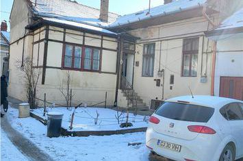 Casă - 4 camere de vanzare CENTRAL - Cluj anunturi imobiliare Cluj