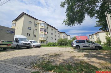 Teren Intravilan de vanzare ULTRACENTRAL - Bacau anunturi imobiliare Bacau