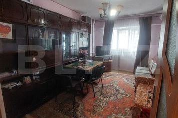 Apartament 3 camere de vanzare CALEA BUCURESTI - Dolj anunturi imobiliare Dolj