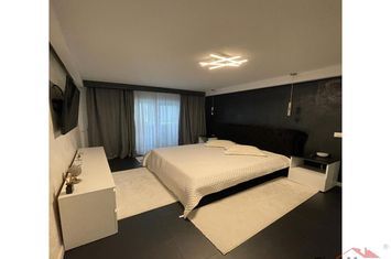 Apartament 3 camere de vanzare CENTRAL - Vrancea anunturi imobiliare Vrancea