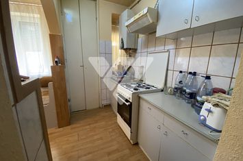 Apartament 3 camere de vanzare SIBIU - Sibiu anunturi imobiliare Sibiu