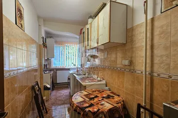 Garsoniera mobilata cu loc de parcare anunturi imobiliare Brasov