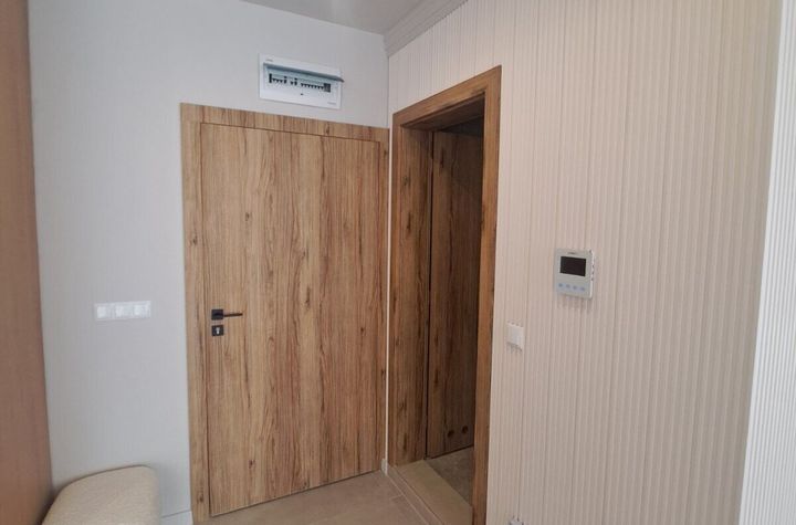 3 Camere ap. 21, Secret Garden anunturi imobiliare Bulgaria
