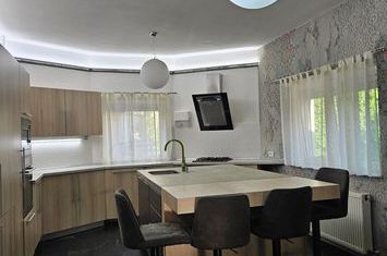 VILA SUPERBA,7 CAMERE ZONA IANCU NICOLAE - JOLIE VILLE! anunturi imobiliare Bucuresti