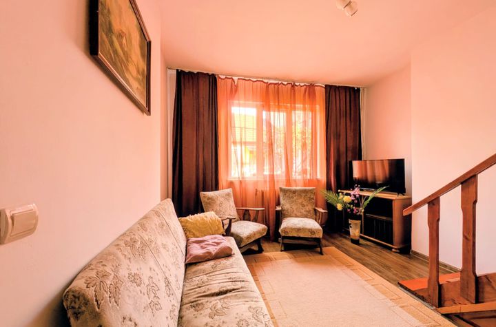 Apartament 3 camere de inchiriat ORADEA - Bihor anunturi imobiliare Bihor