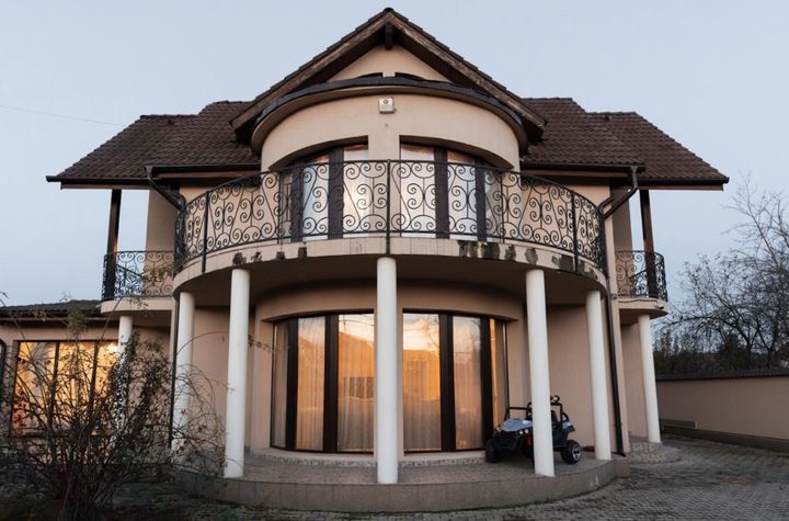 Casă - 6 camere de vanzare CRISTESTI - Mures anunturi imobiliare Mures