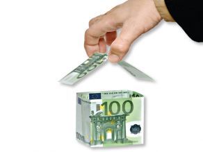 10 cifre pe care trebuie să le ai în vedere pentru a-ţi vinde casa pe timp de criză