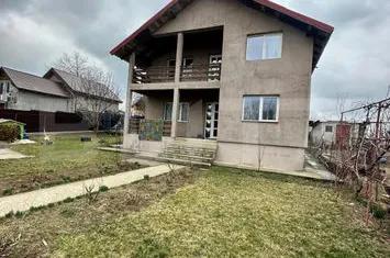 Vilă - 5 camere de vanzare CIUREA - Iasi anunturi imobiliare Iasi