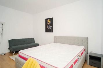APARTAMENT CU MUTARE IMEDIATA, 1 CAMERA DECOMANDAT, UNIREA TOWERS anunturi imobiliare Iasi