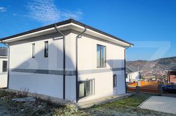 Vilă - 4 camere de vanzare CORUNCA - Mures anunturi imobiliare Mures