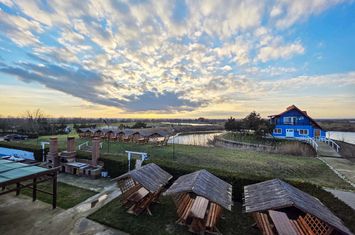 Spațiu comercial de vanzare ISTRIA - Constanta anunturi imobiliare Constanta