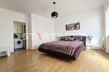 Garsoniera zona Judetean-Parcul Trandafirilor anunturi imobiliare Brasov