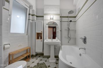 Cismigiu - Berzei, apartament in inima capitalei, gata de mutat! anunturi imobiliare Bucuresti