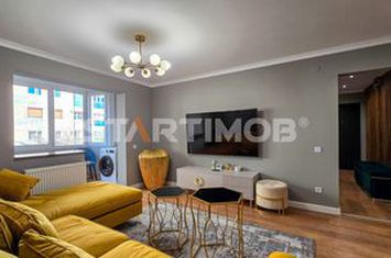 Apartament  renovat 4 camere Centrul Civic anunturi imobiliare Brasov