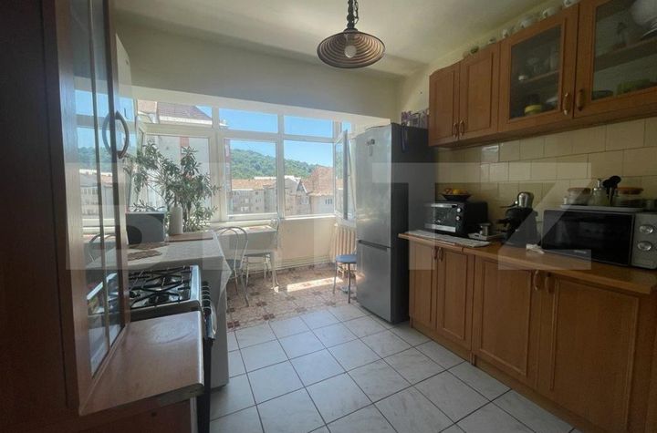Apartament 4 camere de vanzare BISTRITA - Bistrita-Nasaud anunturi imobiliare Bistrita-Nasaud