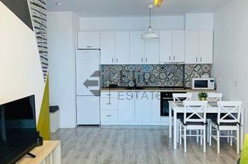 Apartament 3 camere str. Onestilor in Prima Arena anunturi imobiliare Bihor