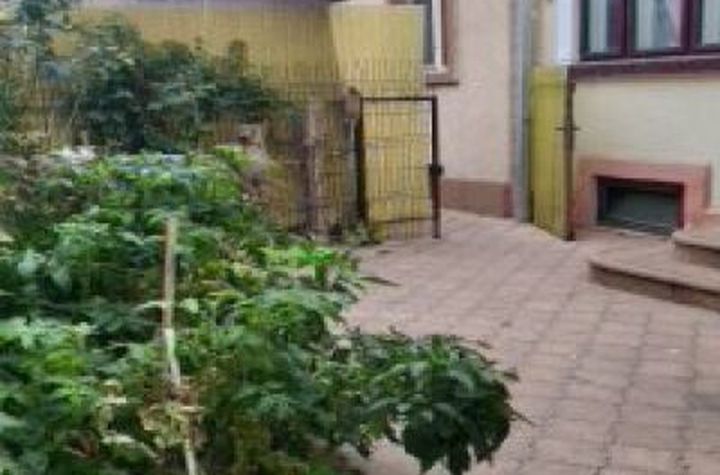 Casă - 3 camere de vanzare MITROPOLIE - Bucuresti anunturi imobiliare Bucuresti