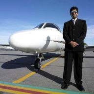 America "ardea" şi directorii se plimbau cu avionul