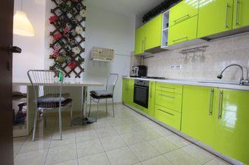 Parc IOR-Arena Nationala-Piata Muncii-centrala proprie-loc de parcare-garaj anunturi imobiliare Bucuresti