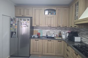 Vilă - 4 camere de vanzare BOLDESTI-SCAENI - Prahova anunturi imobiliare Prahova