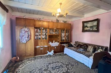 Casă - 3 camere de vanzare SIRET - Suceava anunturi imobiliare Suceava
