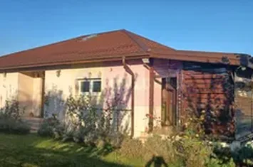 Săbăreni, casă parter 162 mp, curte 575 mp. Acasă anunturi imobiliare Giurgiu