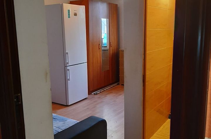 Mall Vitan  vanzare garsoniera anunturi imobiliare Bucuresti