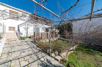 Casă individuală 130,38 mp în Theologos anunturi imobiliare Grecia
