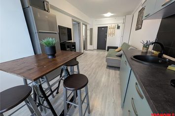 Apartament 2 camere de vanzare STEFAN CEL MARE - Bacau anunturi imobiliare Bacau