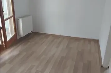 Apartament 3 camere de vanzare ASTRA - Brasov anunturi imobiliare Brasov