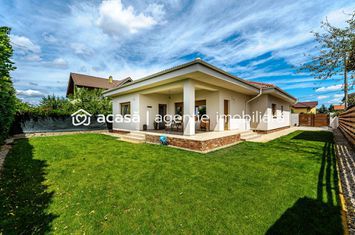 Vilă nouă superbă tip mediteranean, zona Tabacovici anunturi imobiliare Arad